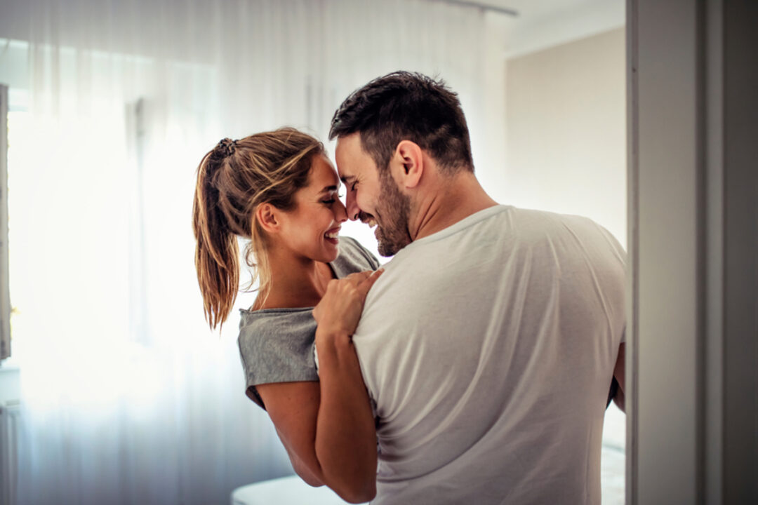Les 21 Signes d'Un Amour Naissant Chez Un Homme