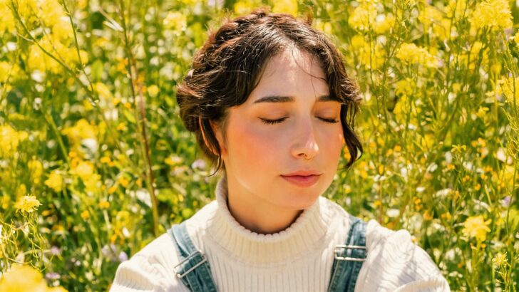 À La Fille Qui Essaie De Se Remettre Après Avoir Été Trompée