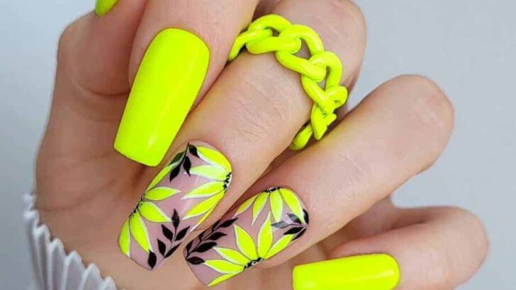 20 Idées Hypnotiques D’ongles Néon Pour Briller Plus Que Jamais