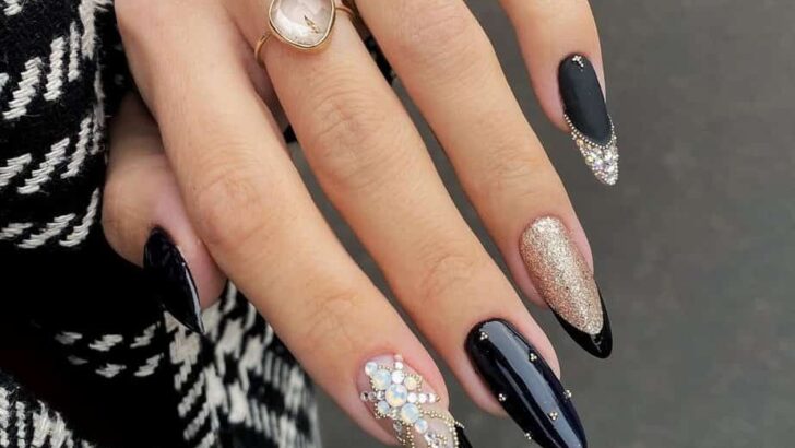 20 Idées Incroyables D’ongles Noirs Pour La Femme Moderne