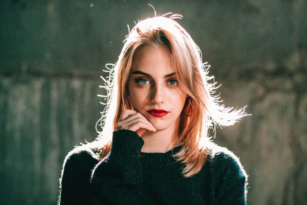 Il Ne M’Aimait Pas Assez Pour Rester, Mais Il Était Trop Lâche Pour Me Laisser Partir