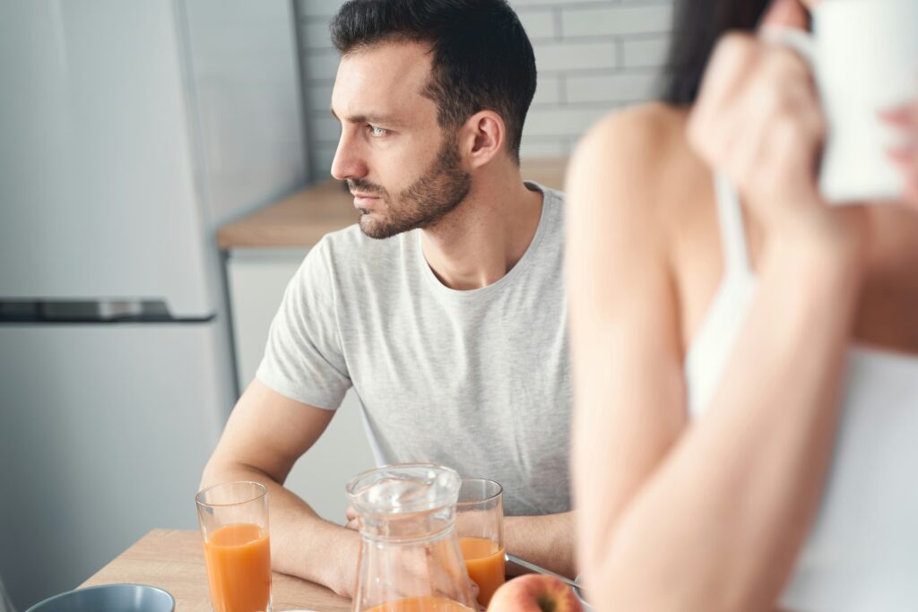 Comment Les Narcissiques Gagnent Tout Le Monde — Tout En Vous Détruisant Silencieusement