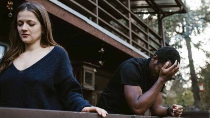 17 Blessures Relationnelles Si Profondes Que Même la Thérapie Ne Peut Les Guérir Complètement