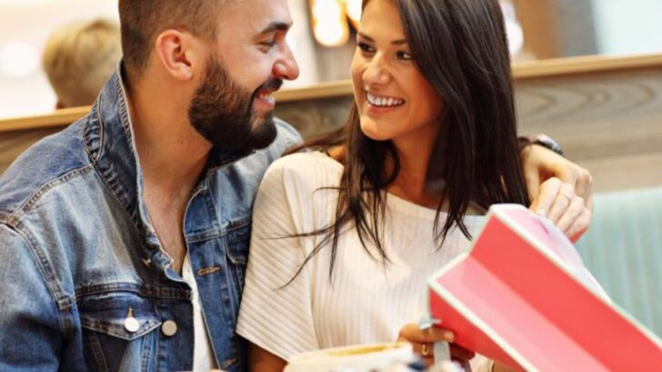 Si deux personnes sont faites l&rsquo;une pour l&rsquo;autre, ces 8 signes apparaissent toujours