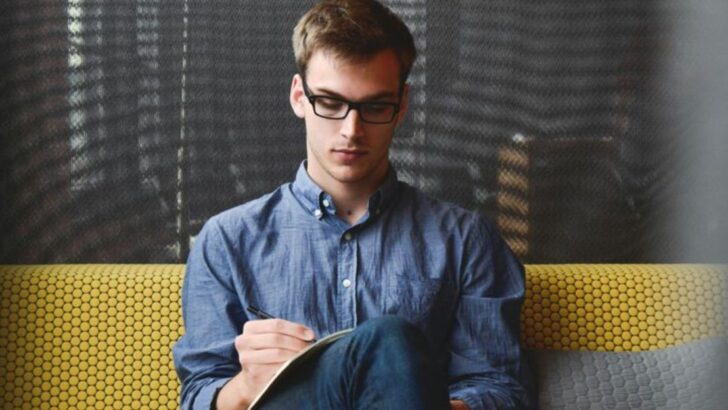 12 fa&ccedil;ons subtiles dont les narcissiques transforment chaque dispute en votre faute