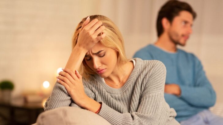 Quand il se contente du strict minimum, ces 10 signes sont difficiles à ignorer