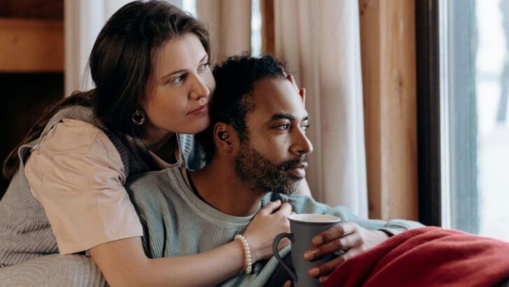 10 signes que votre relation est d&eacute;j&agrave; termin&eacute;e, m&ecirc;me si vous ne vous l&rsquo;&ecirc;tes pas encore avou&eacute;