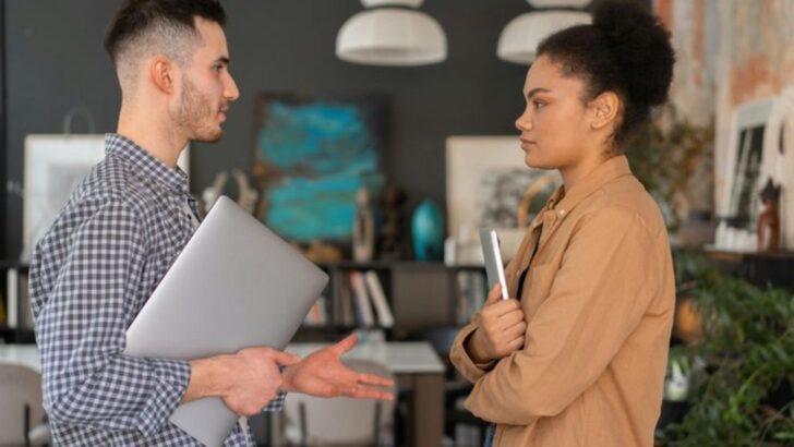 S’il évite ces 11 comportements, son intelligence émotionnelle est probablement élevée