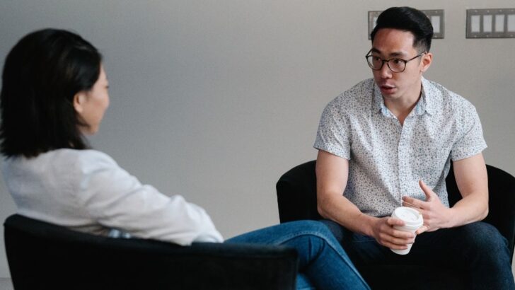 12 phrases que les narcissiques prennent pour une attaque personnelle