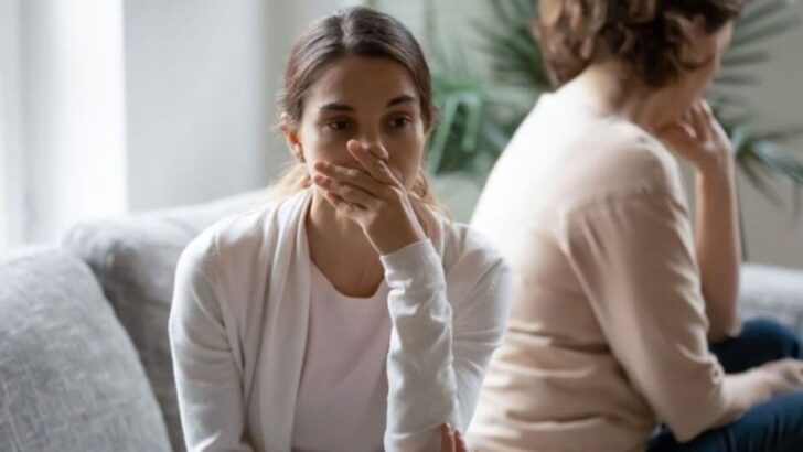 Ma mère est narcissique : 17 façons pour les filles adultes de se reconstruire et de briser le cycle toxique